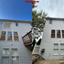 Siding Safely Power Washed With Soft Washing in St. Louis, Mo.